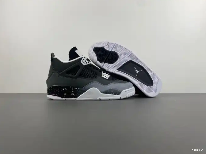 Reps TB Air 4 FQ8138-002 Fear Jordan 0521